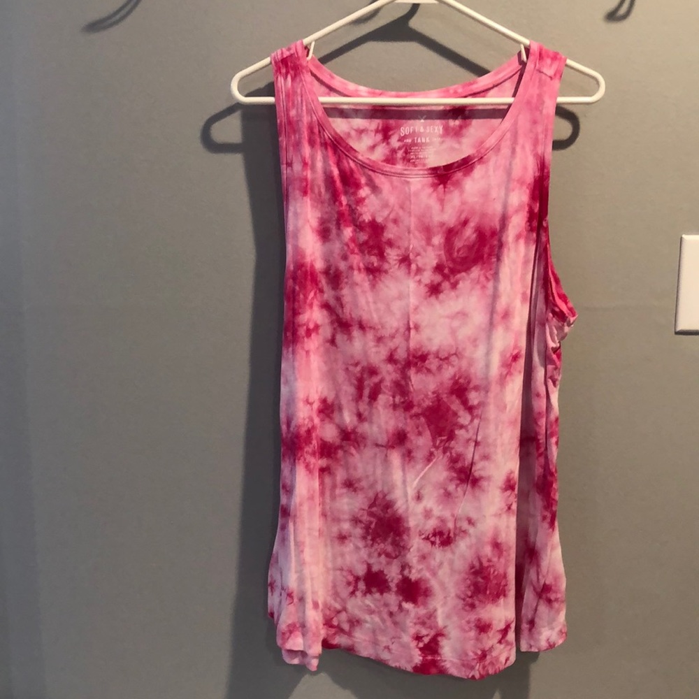 American Eagle Soft and Sexy tank.  XL